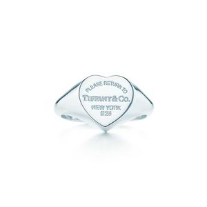Return To Tiffany Heart Signet Ring